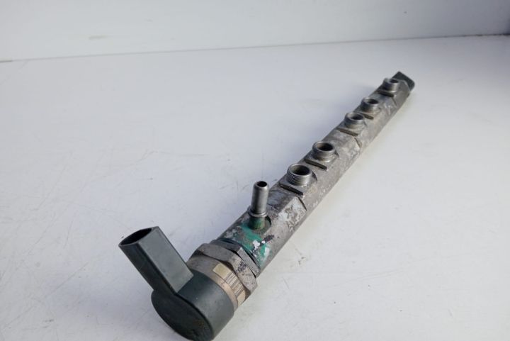 Rampa Injectoare 0445214183 BMW Seria 5 F07/F10/F11 seria