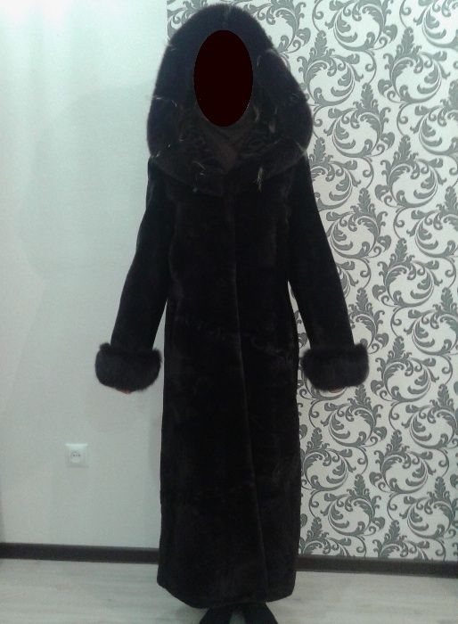 Продам шубу мутон новая