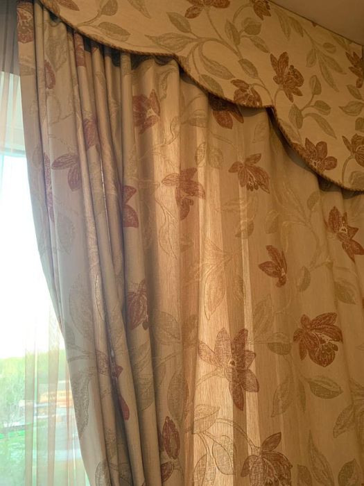 Продам комплект шторы и тюль