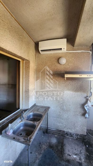 Apartament de vanzare in zona Complexului Studentesc, Timisoara,316 mp