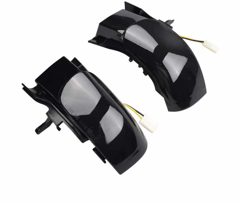 Динамични бягащи мигачи за огледалата за VW Touran Тоаран Туаран