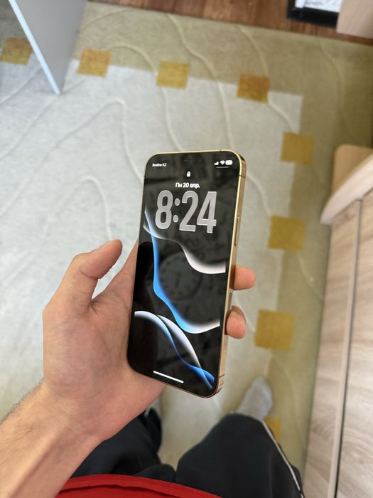 Айфон 12 про золотой