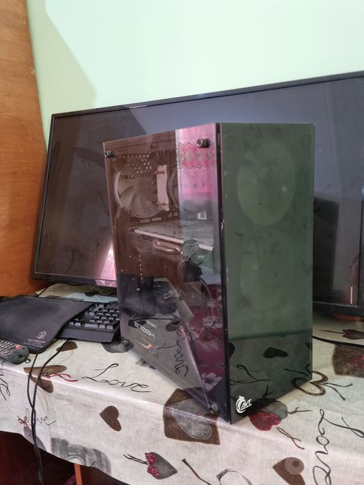 GAMING kompyuter sotiladi.