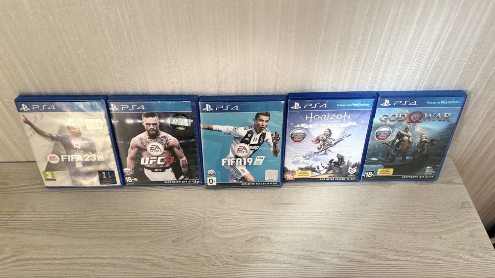 Продаю PS 4 Slim 500 gb