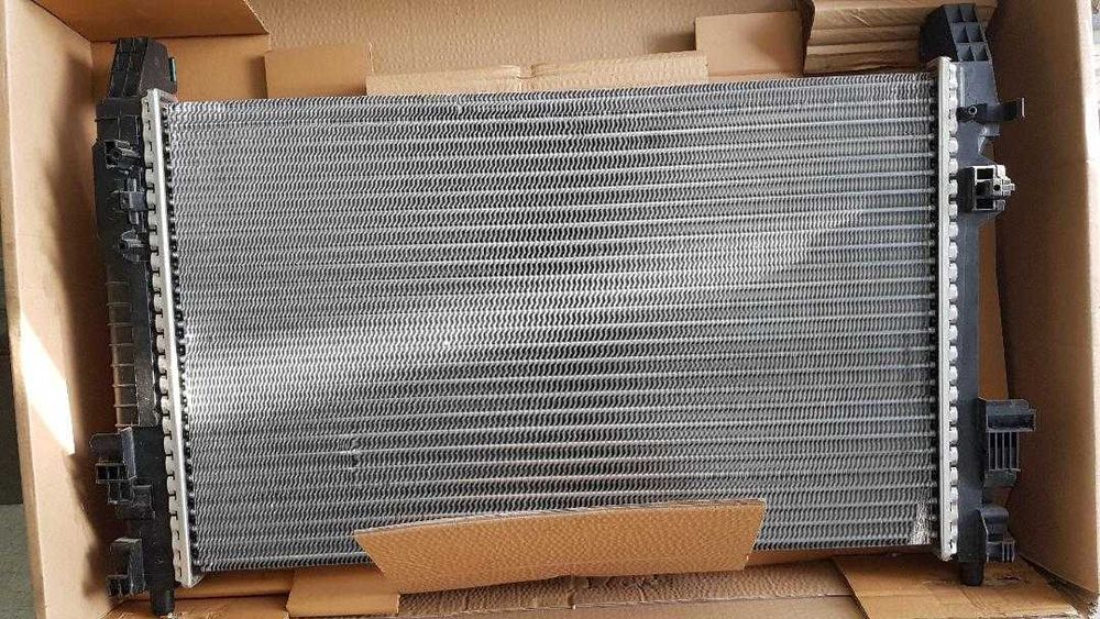 Radiator racire nou(original)  Mecedes B200 CDI W245