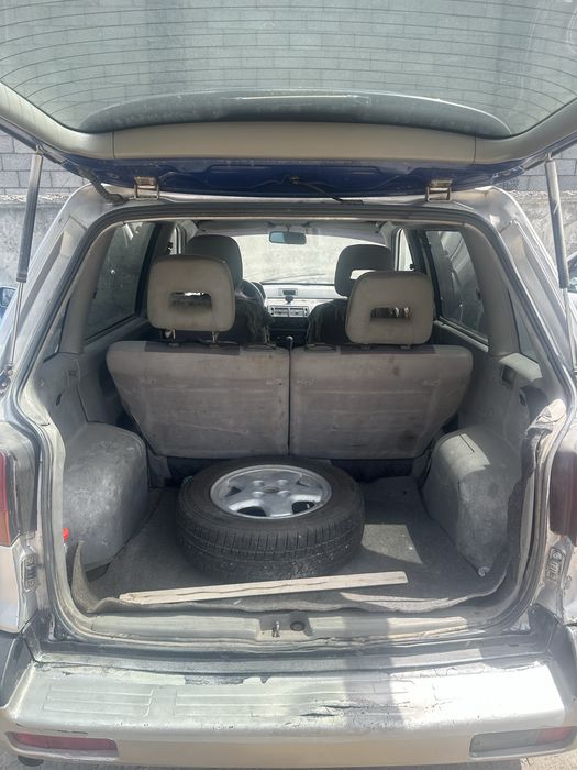 Mitsubishi Space Runner