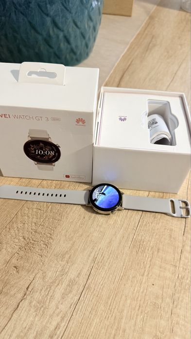 Vind  HUAWEI WATCH GT 3 gold