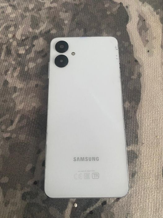 Galaxy a 06 телефон