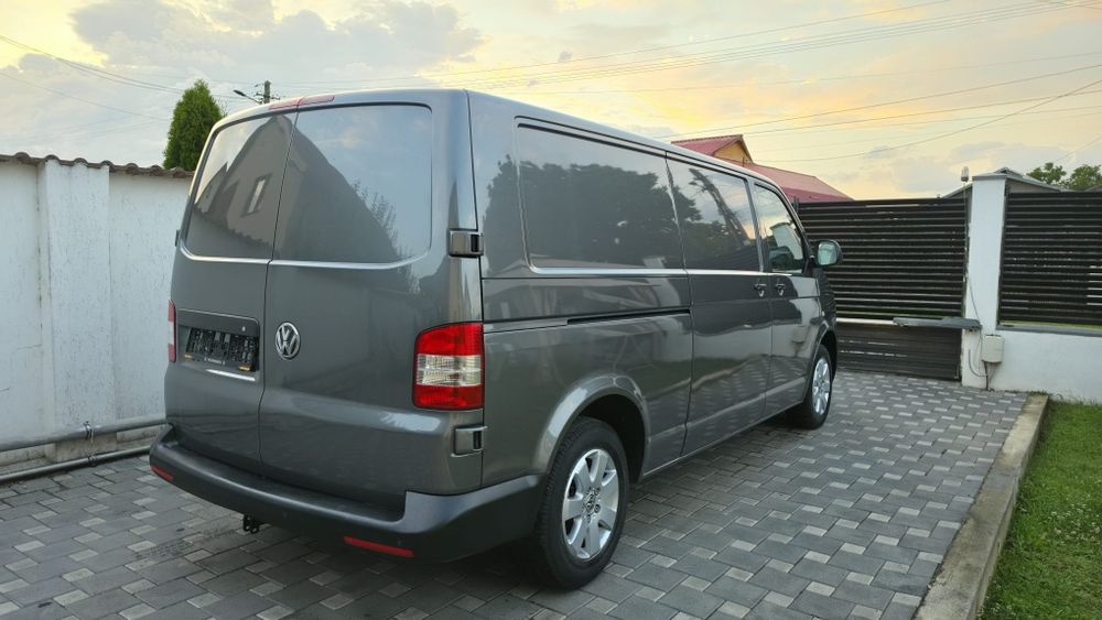 VOLKSWAGEN Transporter 2015 — imagine 3
