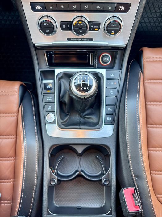 VW Passat B7 Highline 170CP | 187k KM | Full Option: Trapă, Webasto, Cârlig Electric