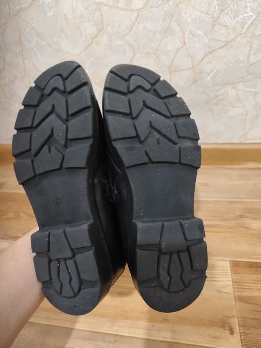 Ботинки демисезонные на девочку