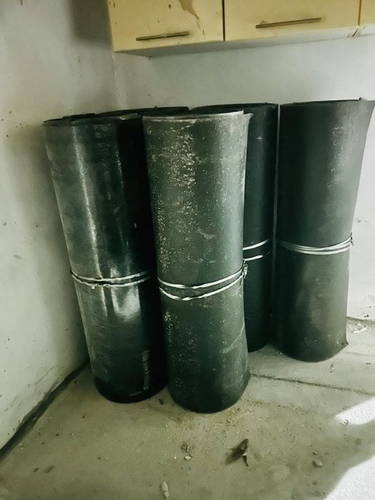 Резина сатылады  уидин тобесине