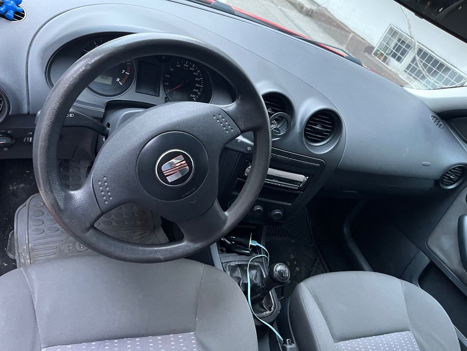 SEAT Cordoba 2006 — imagine 5