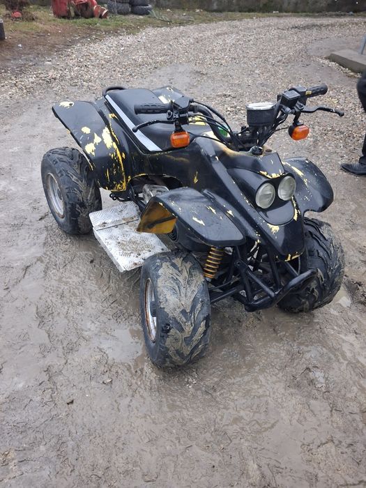 Vand atv 100cc 2 t se vinde ca defect