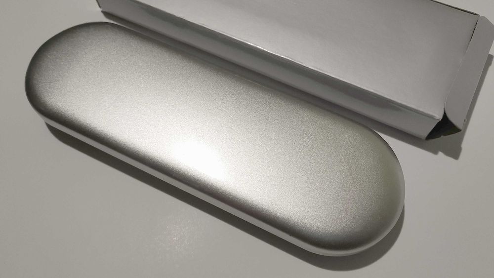 Луксозен комплект - химикал и тънкописец в метална кутия