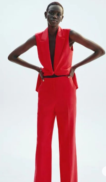 ZARA 100% лен нов, с етикет костюм панталон и елек