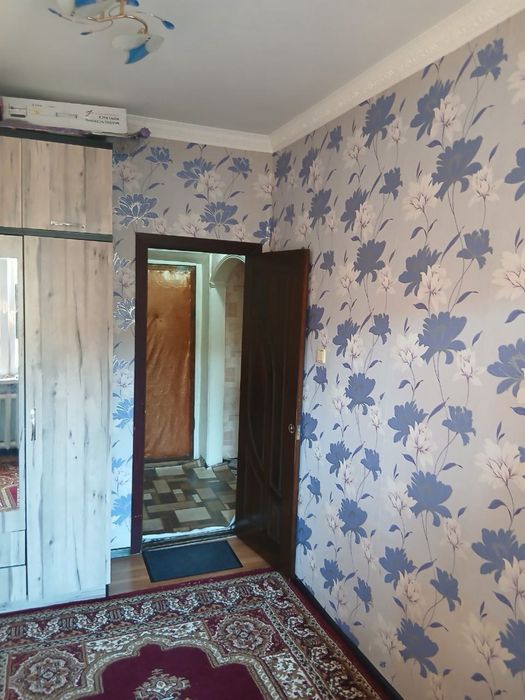 Продам квартиру сергели 2 2/4/5 61500&