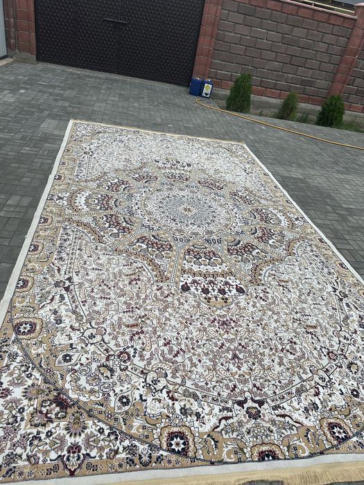 Продается ковер турецкий