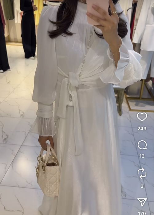 Платье белое размер Л