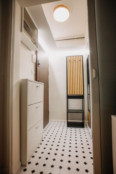 Garsonieră premium, complet renovată – zona Avram Iancu, Brașov | 69.900 € negociabil