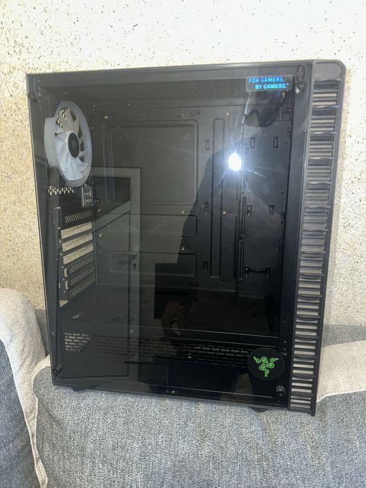 Кутия за компютър Kolink Observatory Mesh