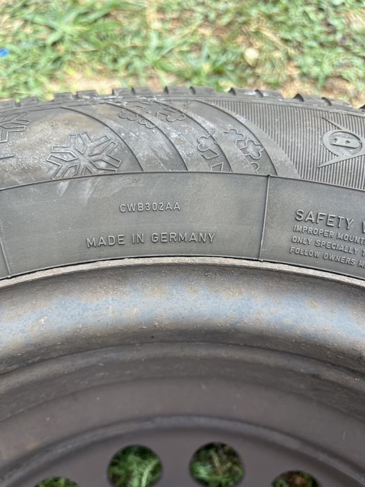 Set Roti Iarna Jante + Anvelope Dunlop Germany Hankook 195 65 R 15 91T