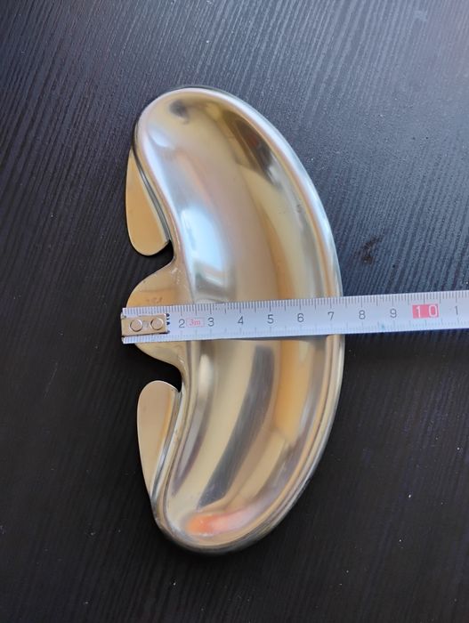 Помощна чинийка от хром