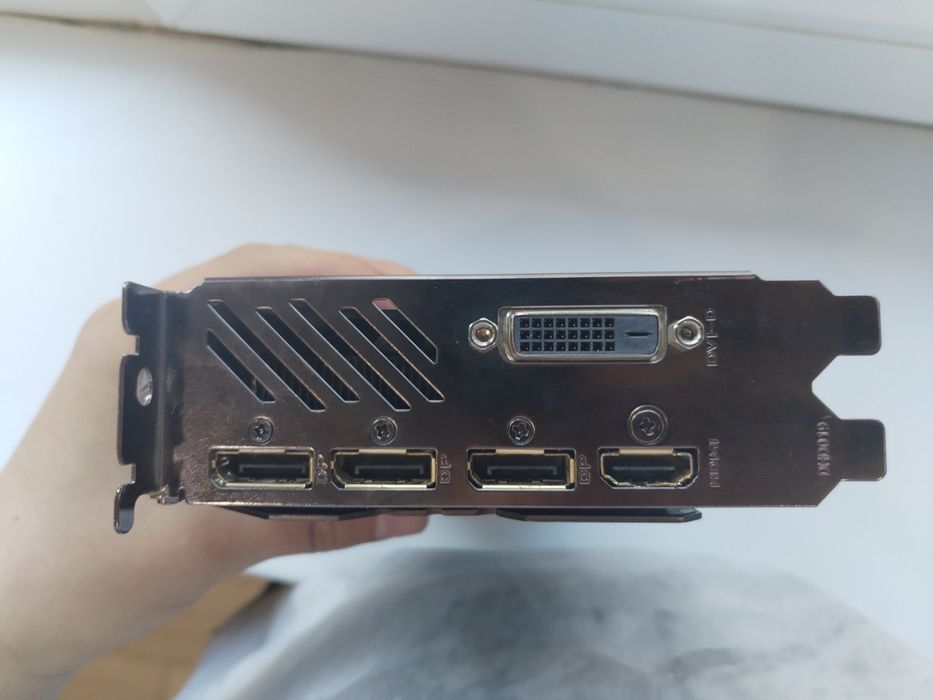 Видеокарта RX 580 8 гб