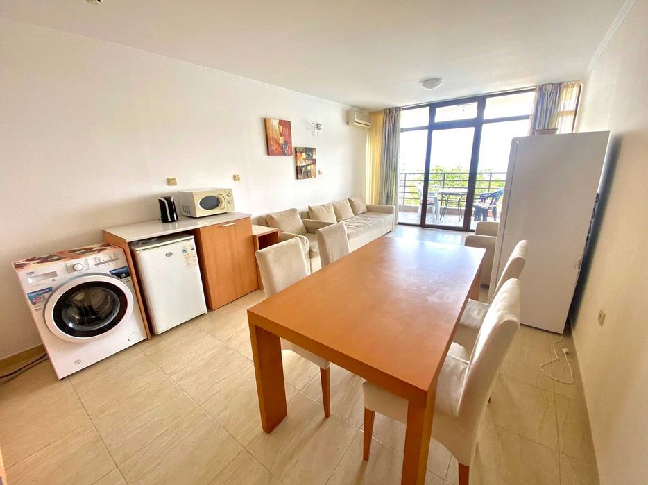 Продава се Тристаен апартамент в Свети Влас - 92 кв.м за 1848 €/кв.м - Снимка #4