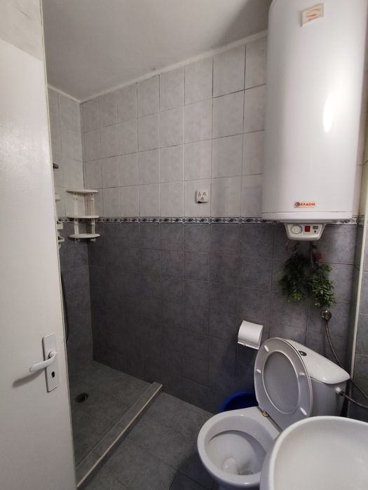 Дава се под наем Двустаен апартамент в Варна, Център - 45 кв.м за 382.5 € - Снимка #9