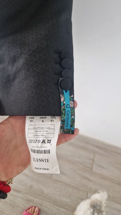 Costum pentru ceremonie