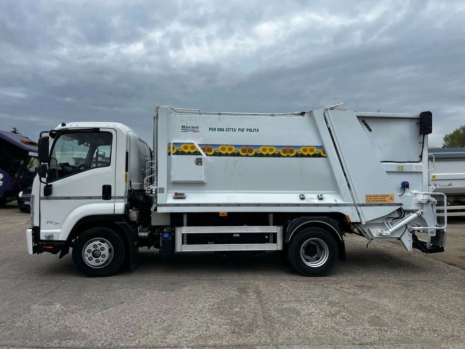 Isuzu F11 Gunoiera , EURO 6 , Vanzare / Chirie x 2 buc.