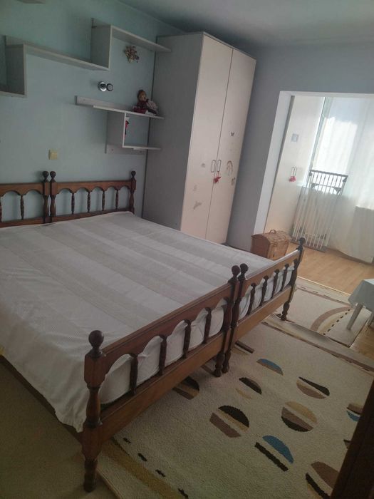 Un apartament cu liniște și lumină – de închiriat în Obcini, Suceava