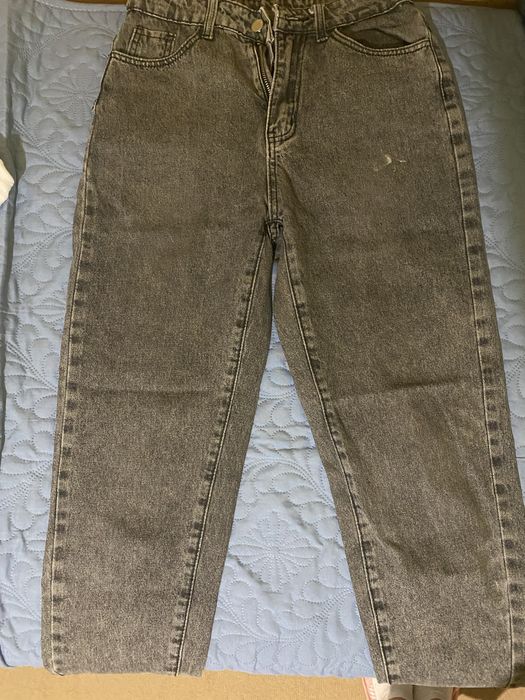 Сиви дънки, втора употреба