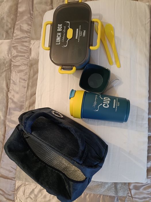 Ланч-бокс с герметичной сумкой