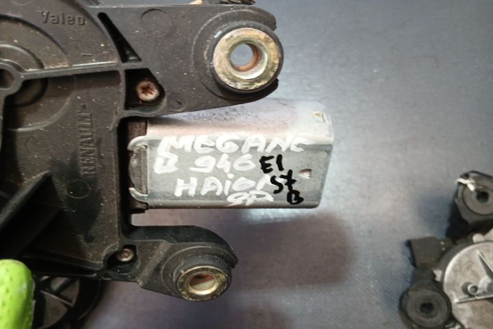 Motoras stergator luneta 8200153548 8200153548 Renault Megane a 2-a g