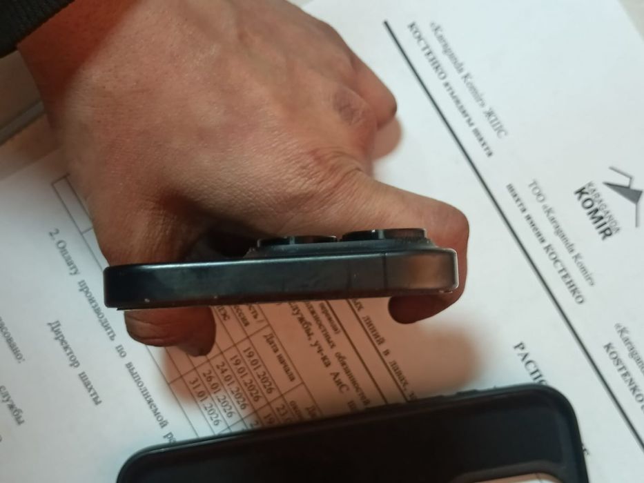 Iphone 15 PRO не вскрытый