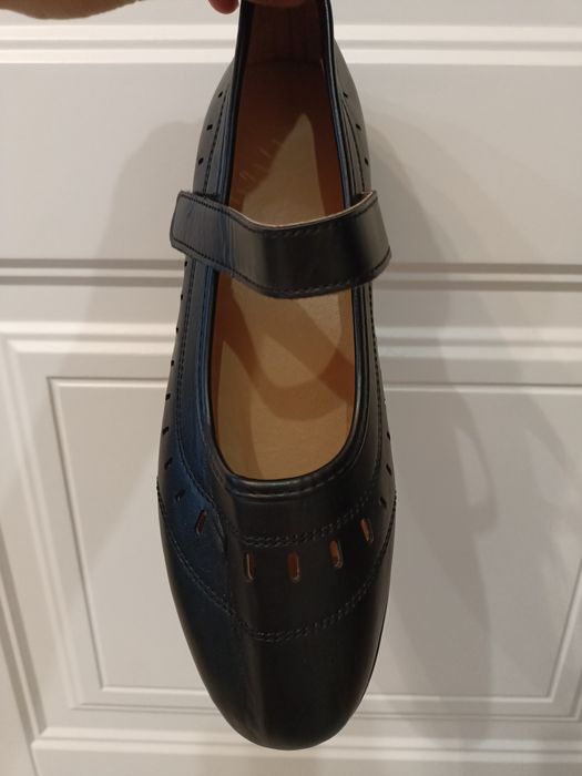 Балетка с ремешком