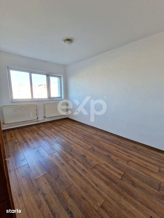 Apartament 3 camere Micro 4 ,et 7