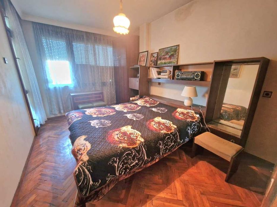 Продава се Тристаен апартамент в Благоевград, Широк център - 107 кв.м за 851 €/кв.м - Снимка #5