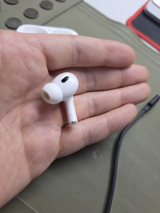 Airpods pro 2 оригинал lightning