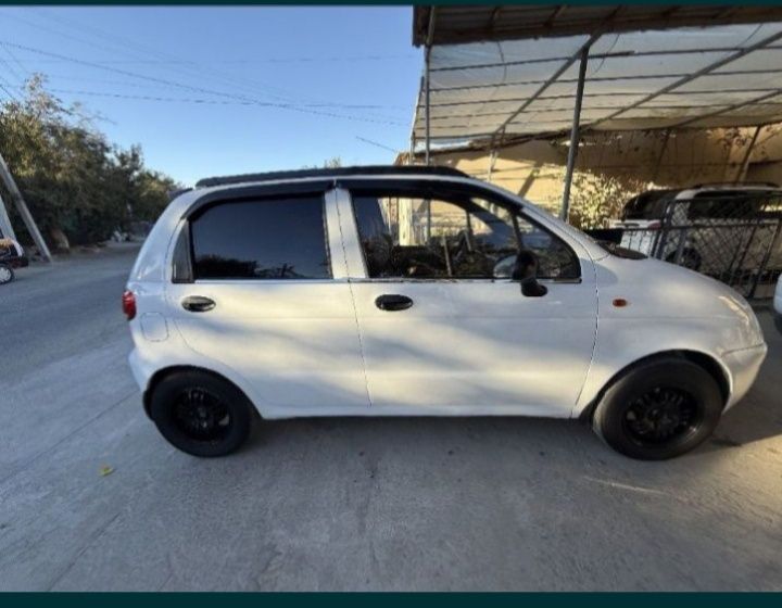 Bekorchilo bezota atmasin