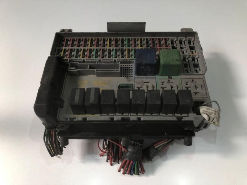 Panou / tablou sigurante Opel Vectra B 90583459