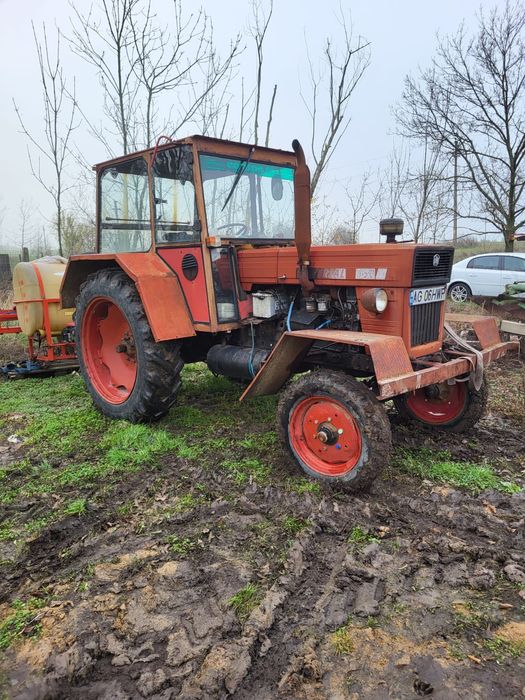 Vând u 650 totul original