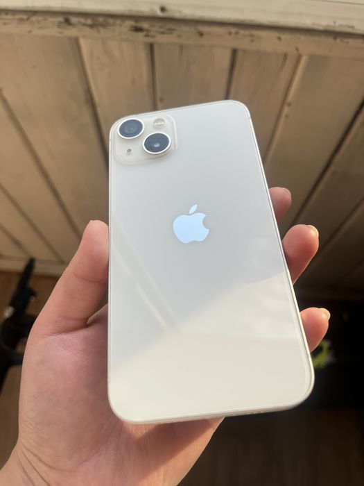 Айфон 13 256гб отличный