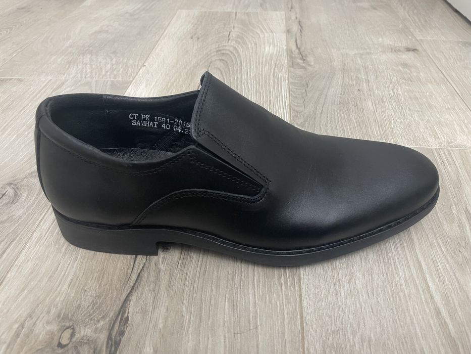 Продам туфли кожанные