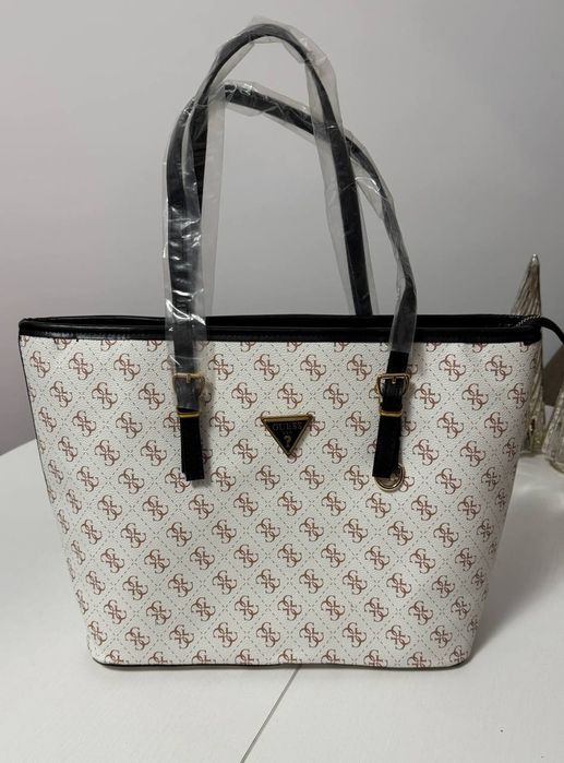 geanta dama Guess