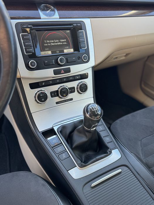 Volkswagen Passat B7