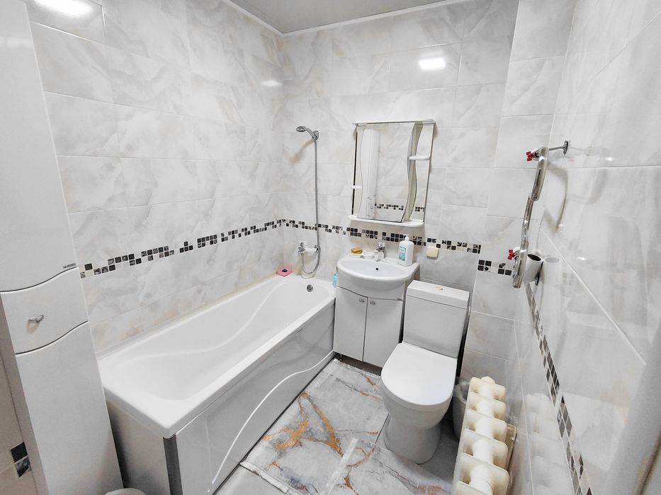 Сдается 2 комнтаная квартира