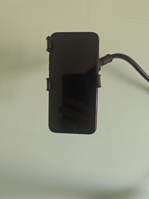 iPhone SE 2020 Black